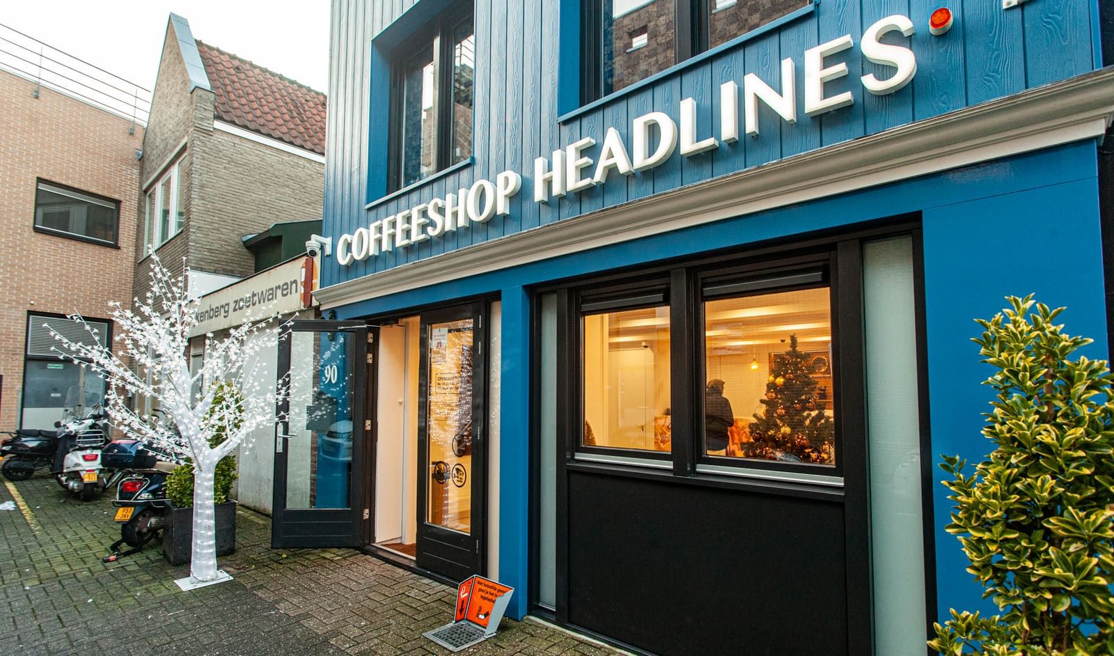 Coffeeshop Headlines in Zaandam